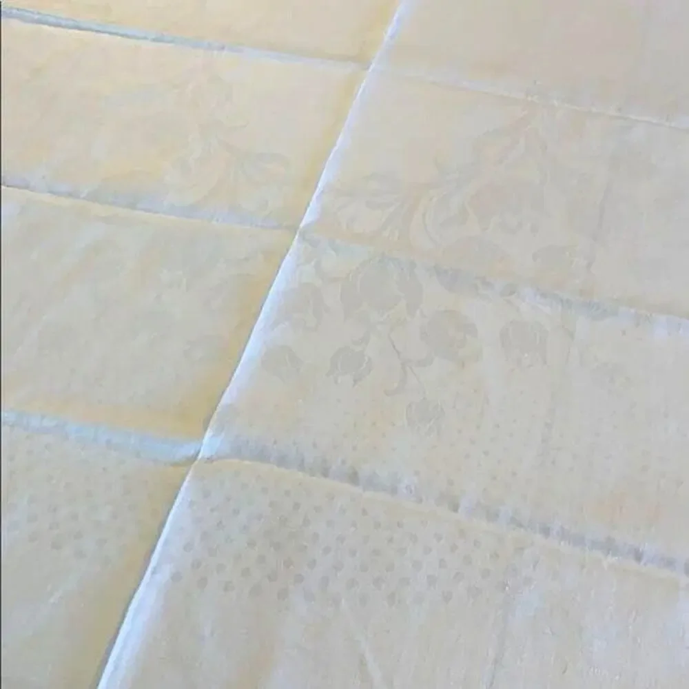 Boutique damask rose